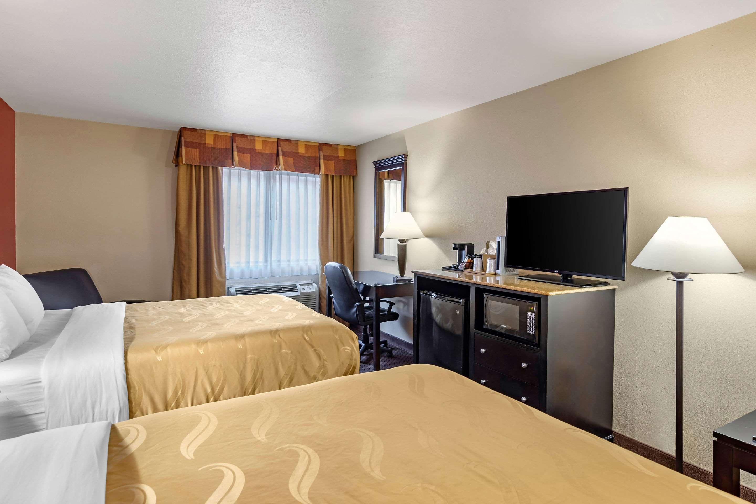 Quality Inn Силвър Сити Екстериор снимка