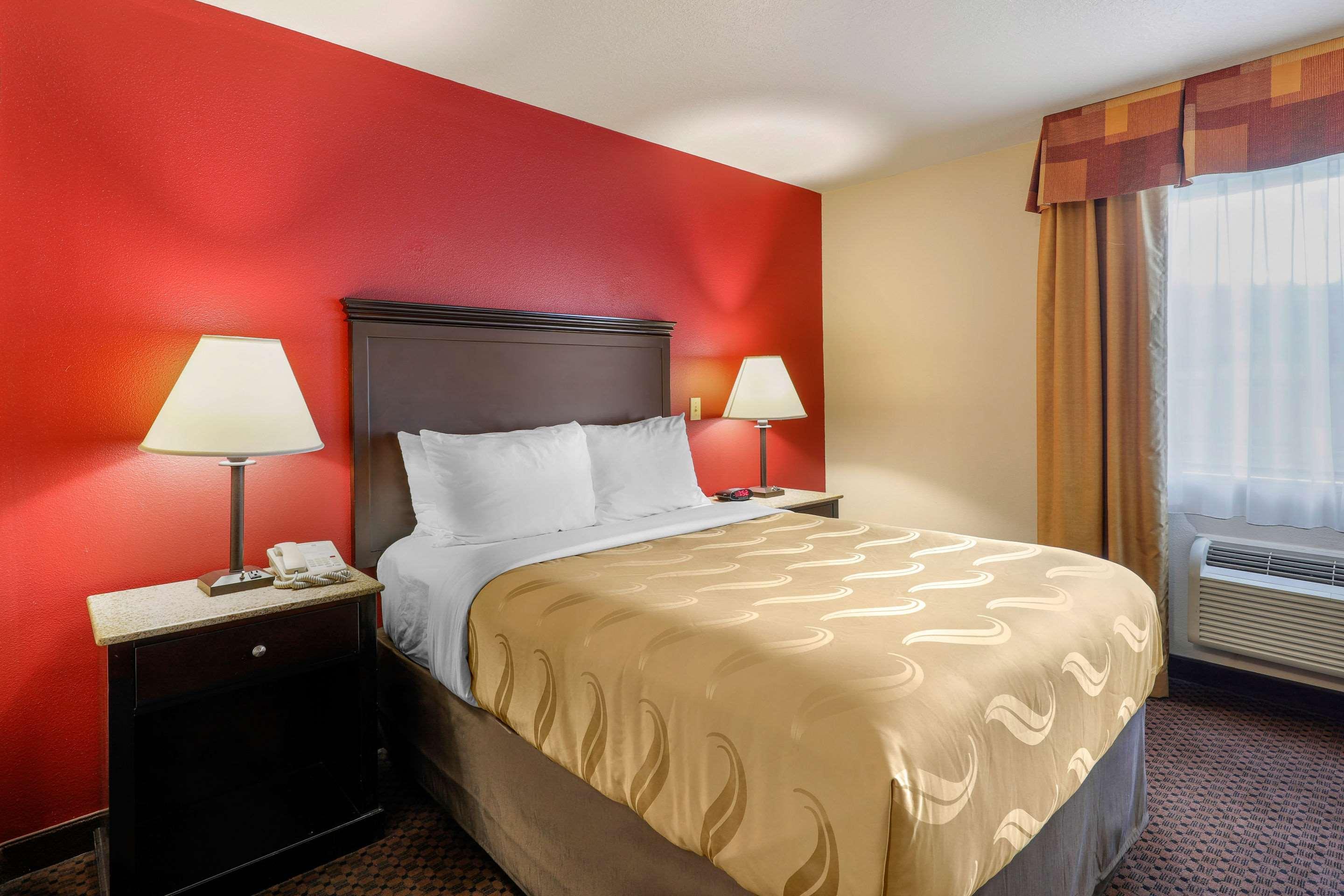 Quality Inn Силвър Сити Екстериор снимка